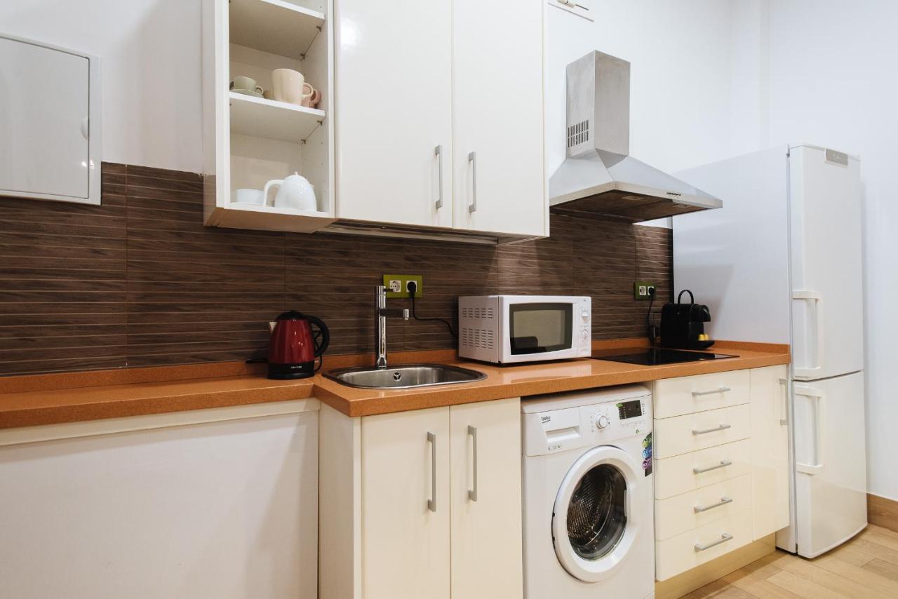 Hostly Rbh0 Modern * Seville