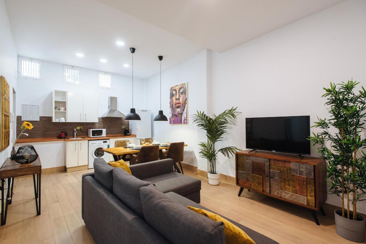 Hostly Rbh0 Modern Apartment *