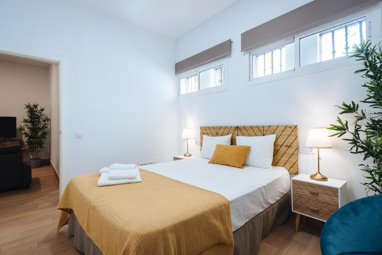 Hostly Rbh0 Modern Apartment Seville